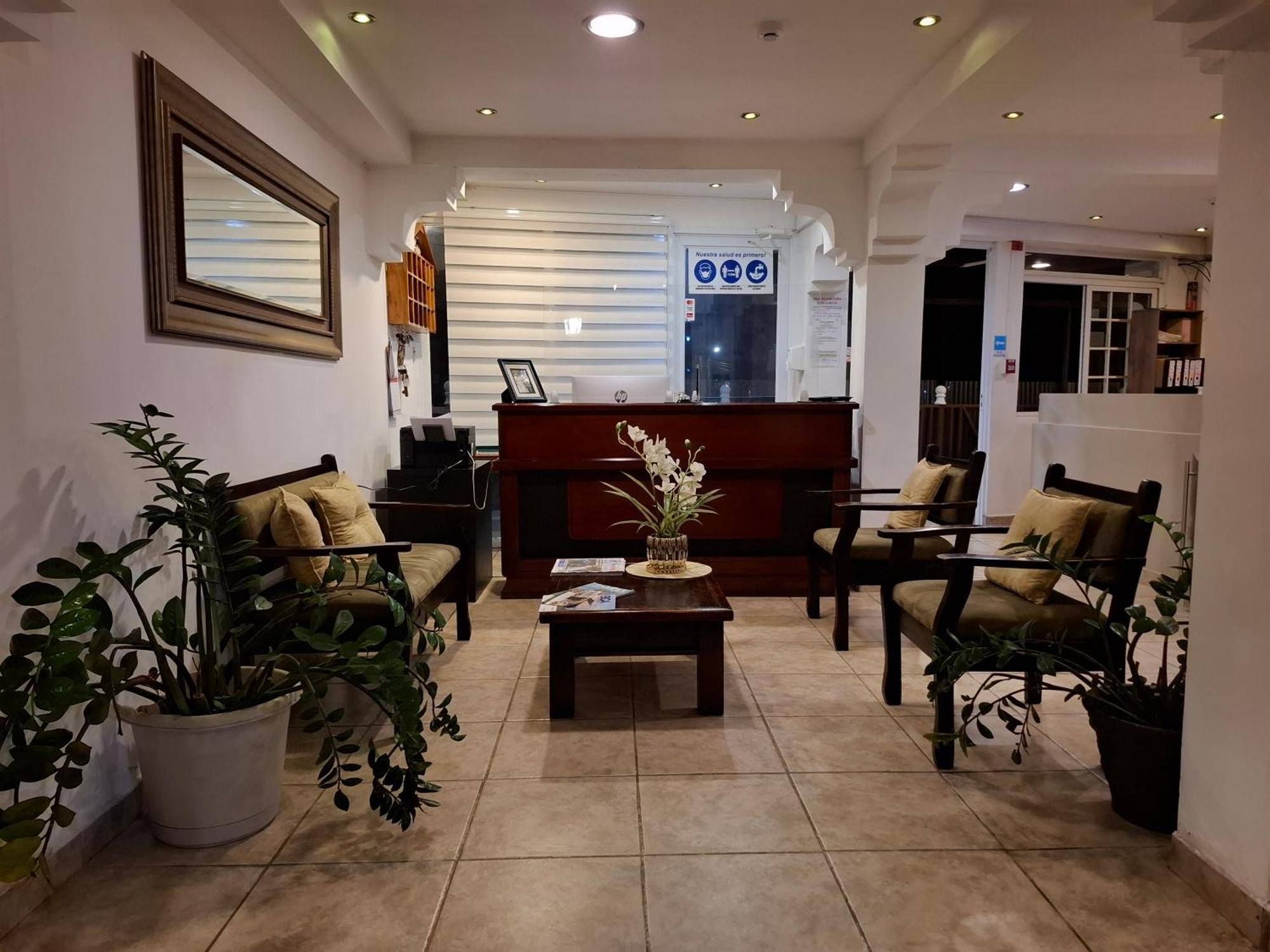 בוקט Hotel La Casa De La Abuela מראה חיצוני תמונה