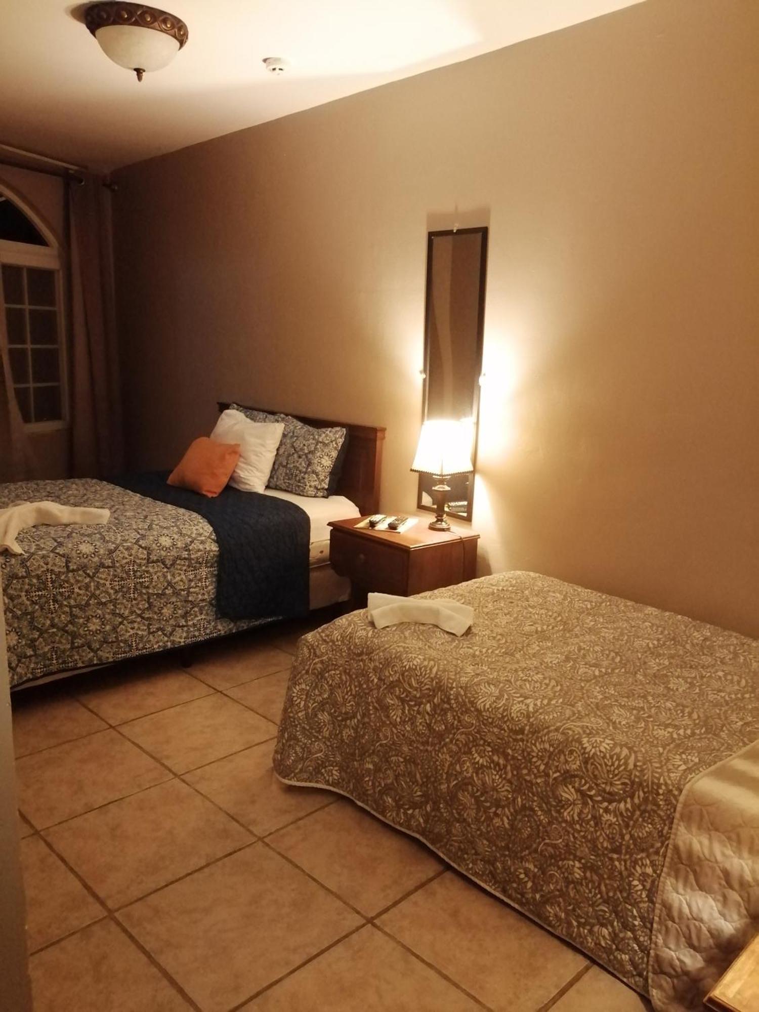 בוקט Hotel La Casa De La Abuela מראה חיצוני תמונה