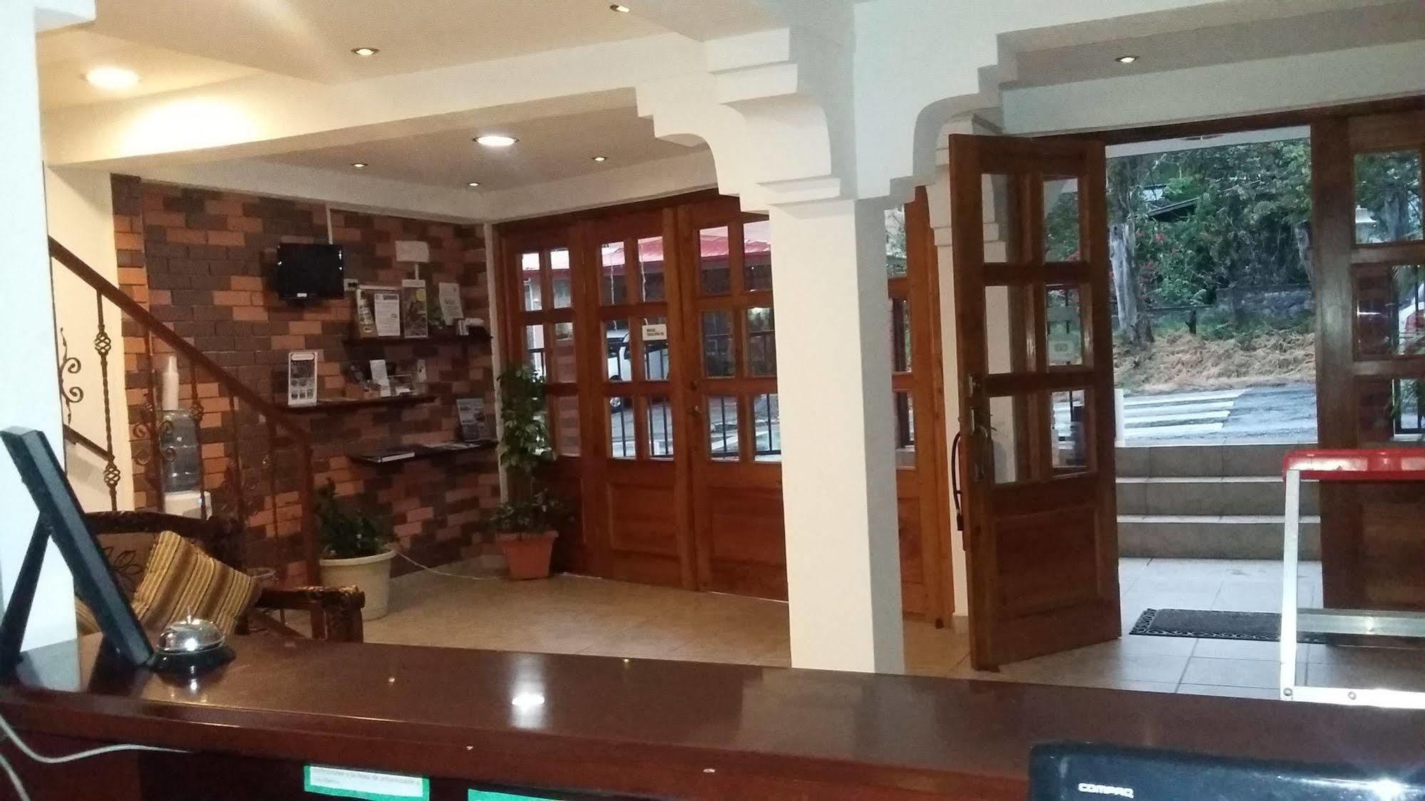 בוקט Hotel La Casa De La Abuela מראה חיצוני תמונה