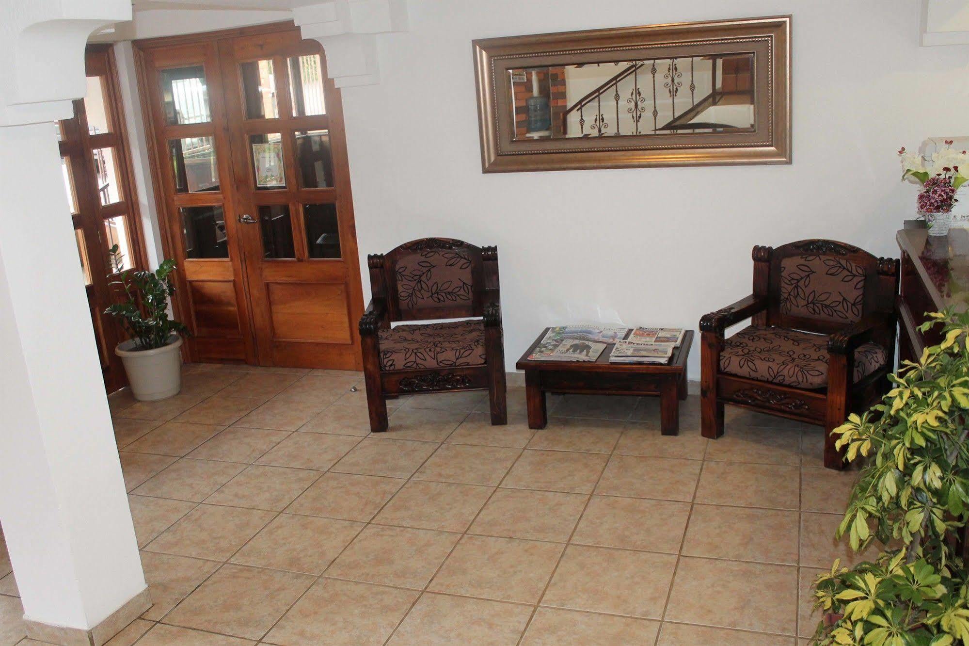 בוקט Hotel La Casa De La Abuela מראה חיצוני תמונה
