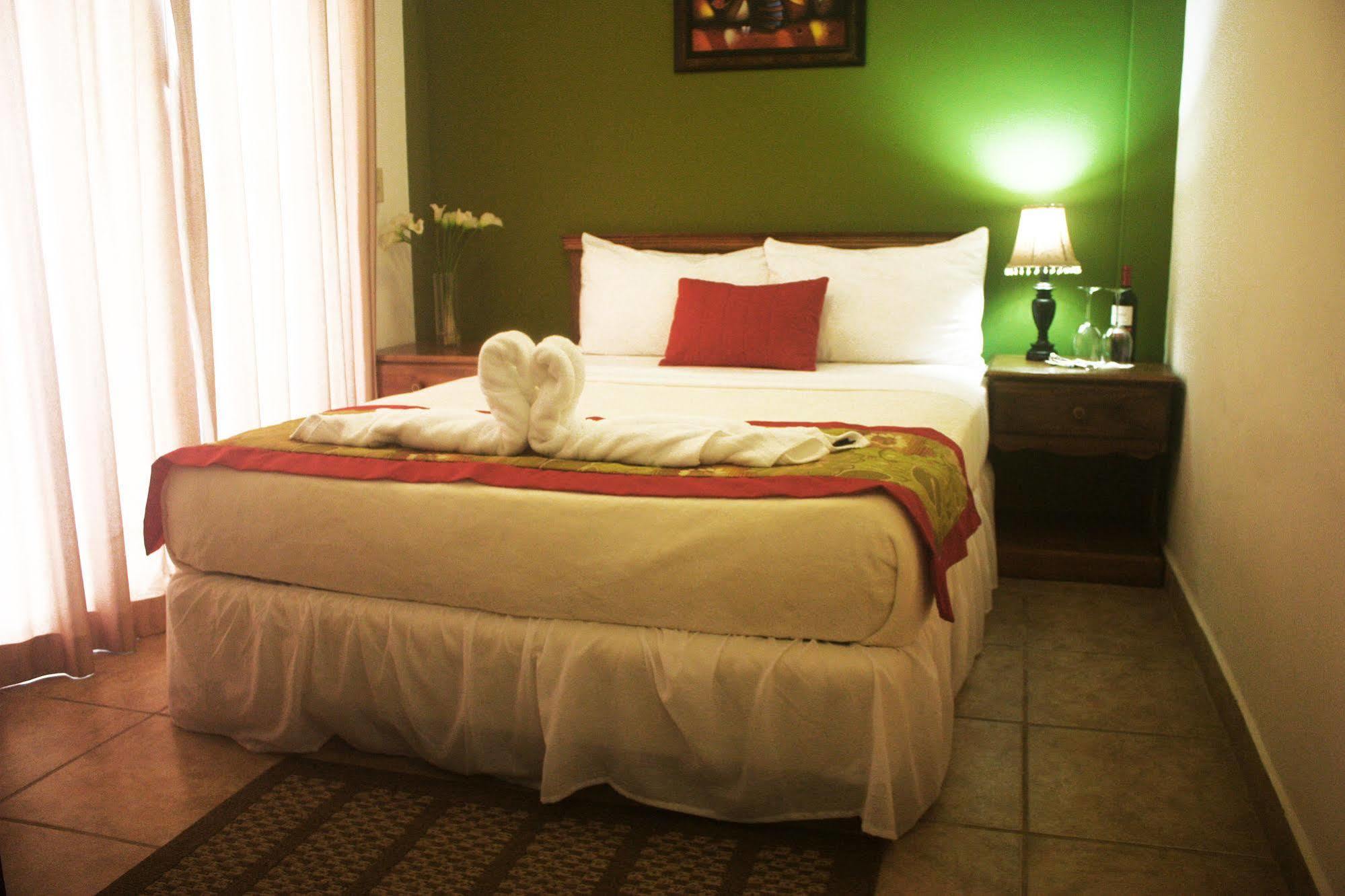 בוקט Hotel La Casa De La Abuela מראה חיצוני תמונה